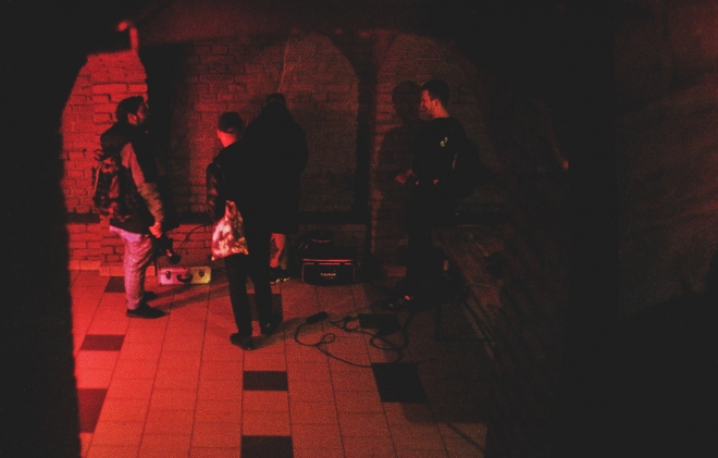 51 safensound, Cross club